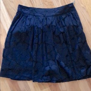 Black lined lace skirt. Size S